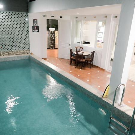 Kirana Guest House ボゴール エクステリア 写真