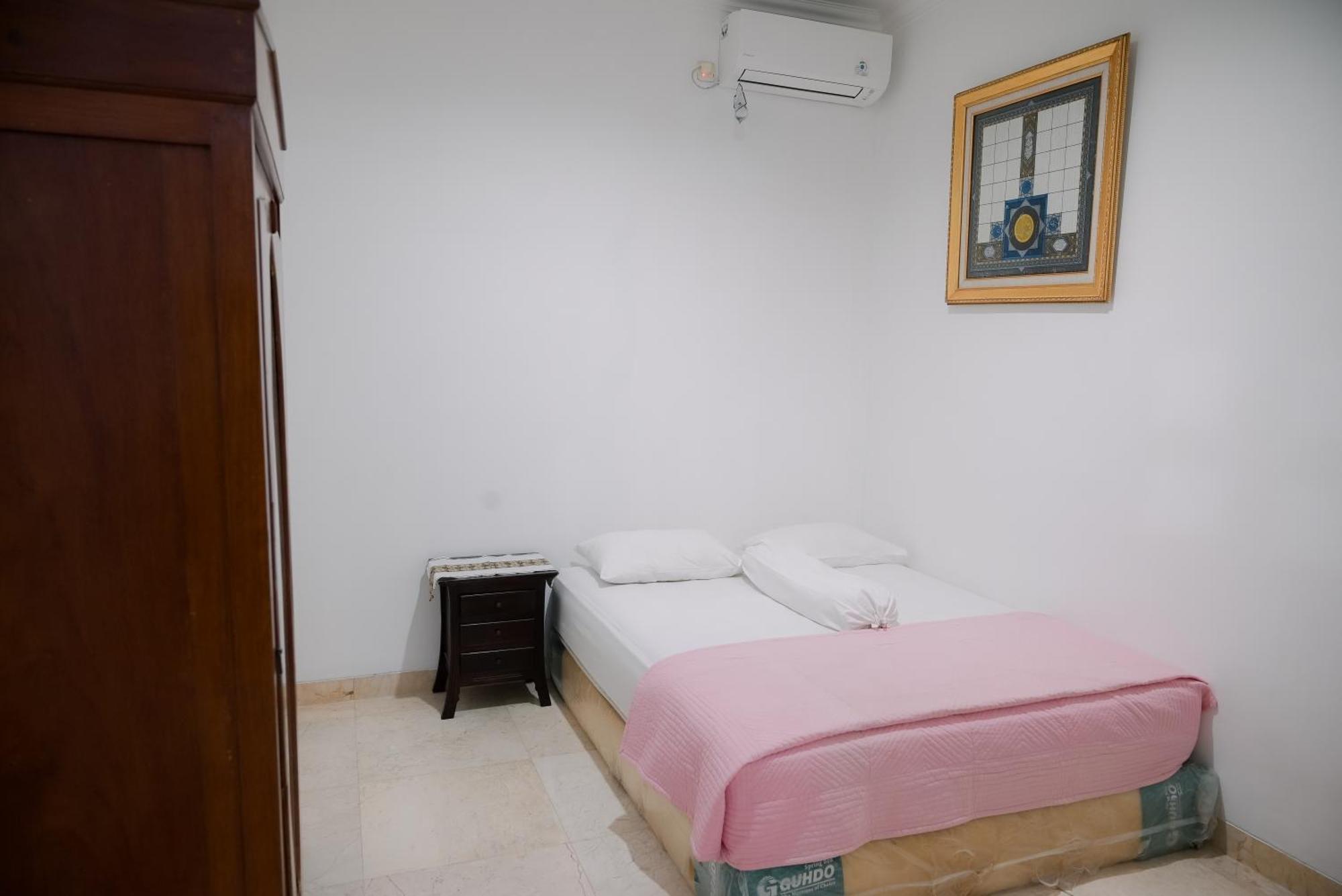 Kirana Guest House ボゴール エクステリア 写真