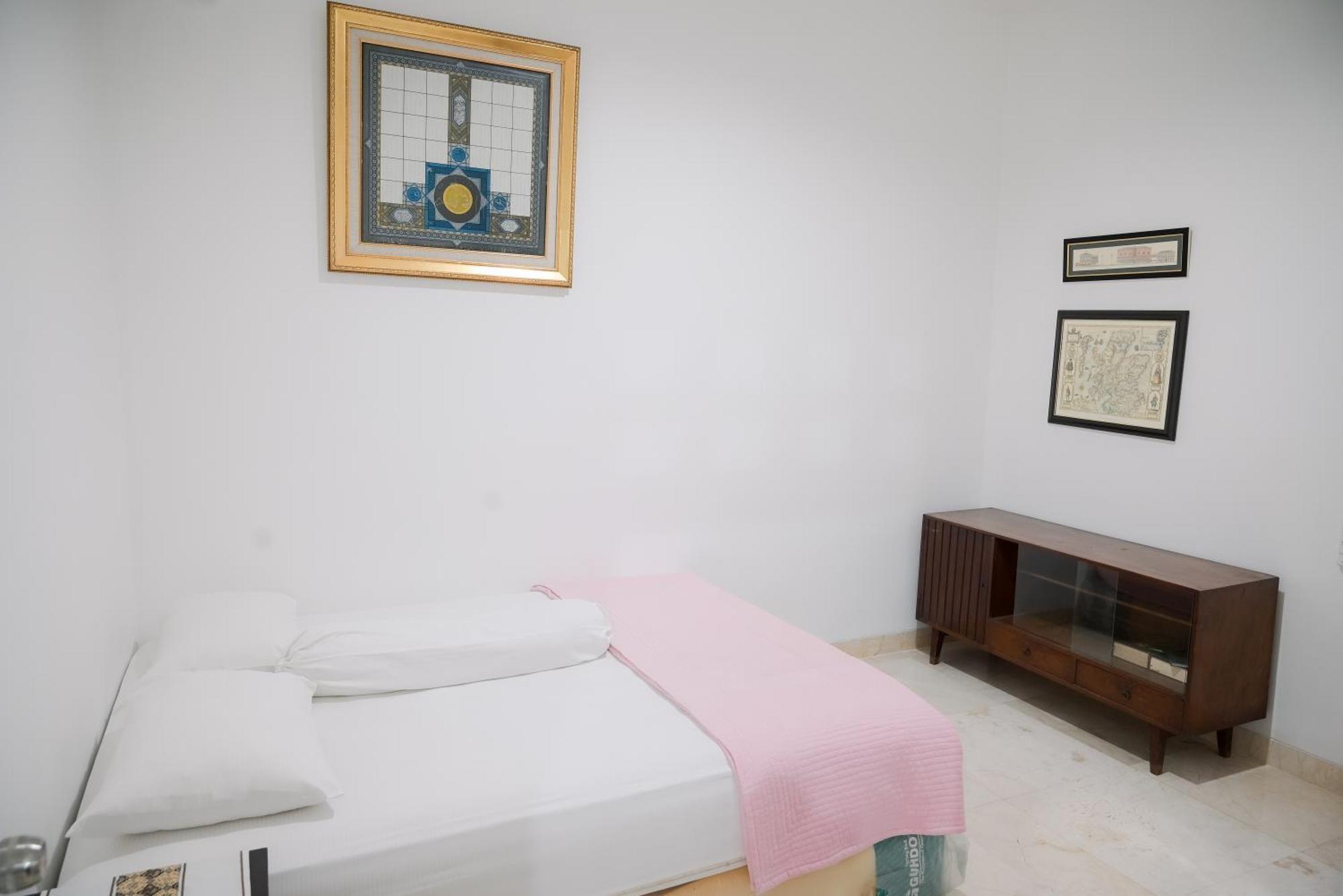 Kirana Guest House ボゴール エクステリア 写真